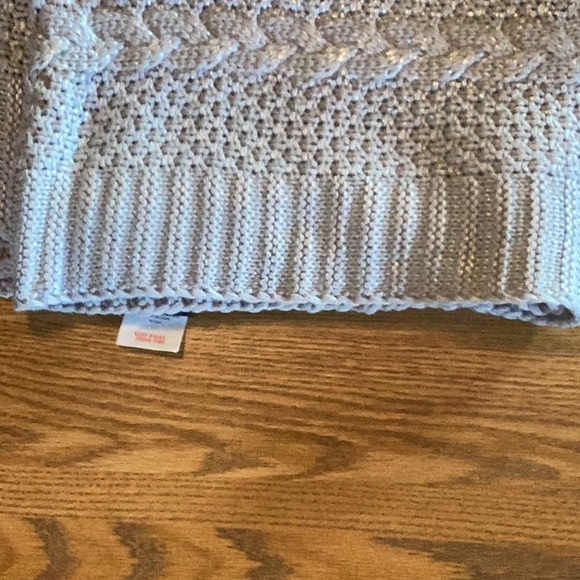 Tahari home silver Christmas couch blanket - Picture 4 of 7